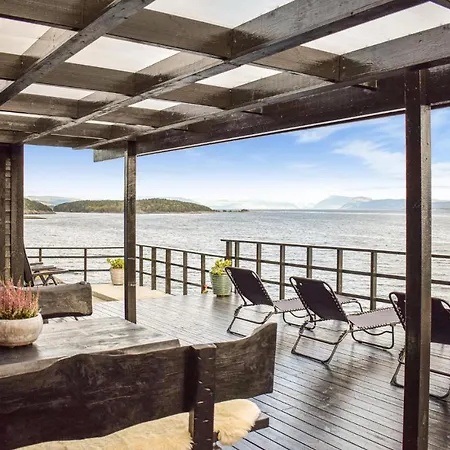 Beautiful In With House Sea View Holiday home Nedstrand